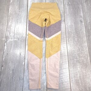 Alo Womens Shiela Alosoft Leggings Size Small High Waist Dragonfruit Caramel